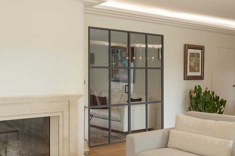 Aménagement intérieur de salon avec une verrière - Style Flamand - IDKREA, Rennes - Ille et Vilaine